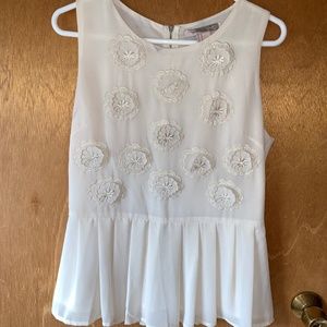 beaded floral detailed tank top